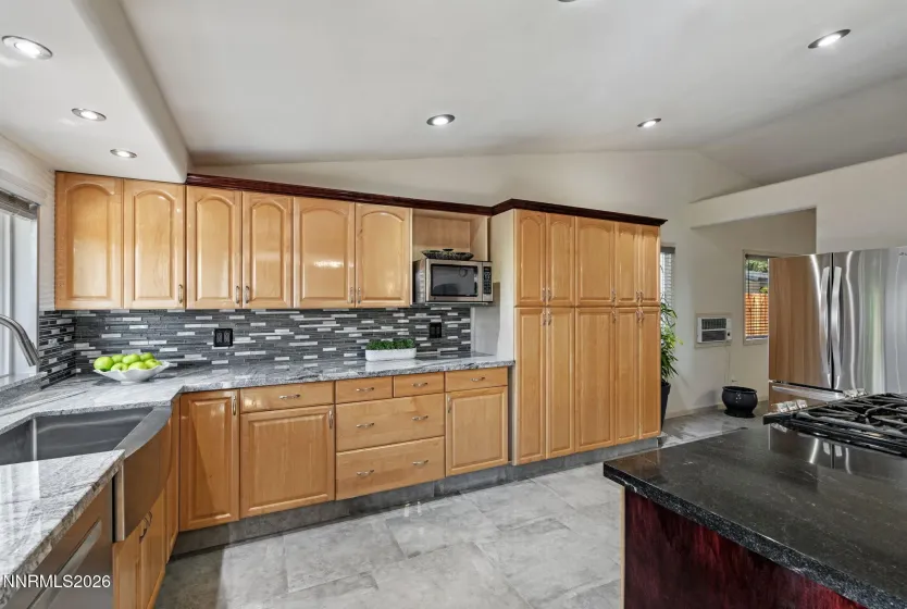 4530 Noche, Reno, Nevada 89502, 3 Bedrooms Bedrooms, ,2 BathroomsBathrooms,Residential,Residential,Noche,0,260011904