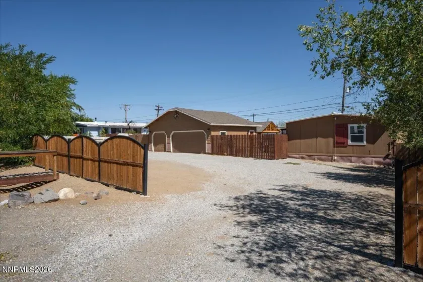 5640 Duclercque, Sun Valley, Nevada 89433, 3 Bedrooms Bedrooms, ,2 BathroomsBathrooms,Residential,Residential,Duclercque,0,260011906