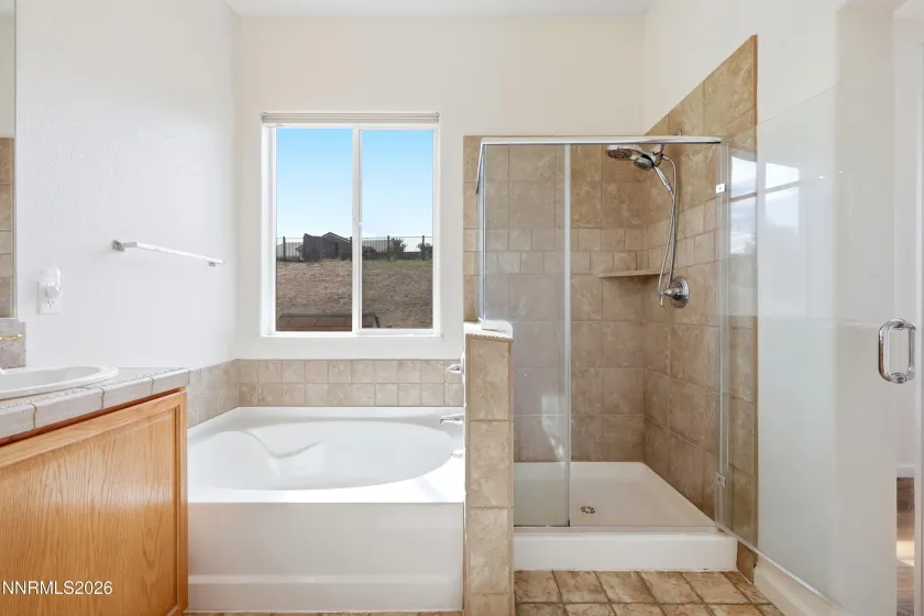 17855 Thunder Ridge, Reno, Nevada 89508, 3 Bedrooms Bedrooms, ,2 BathroomsBathrooms,Residential,Residential,Thunder Ridge,0,260011908