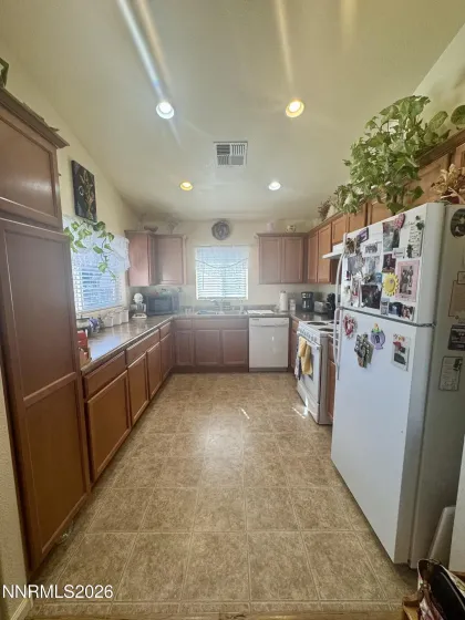 14006 Mount Charleston, Reno, Nevada 89506, 3 Bedrooms Bedrooms, ,2 BathroomsBathrooms,Residential,Residential,Mount Charleston,0,260011909