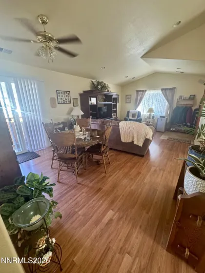 14006 Mount Charleston, Reno, Nevada 89506, 3 Bedrooms Bedrooms, ,2 BathroomsBathrooms,Residential,Residential,Mount Charleston,0,260011909