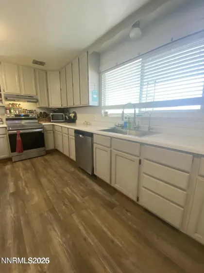 100 Pleasant, Winnemucca, Nevada 89445, 5 Bedrooms Bedrooms, ,2 BathroomsBathrooms,Residential,Residential,Pleasant,0,260011912