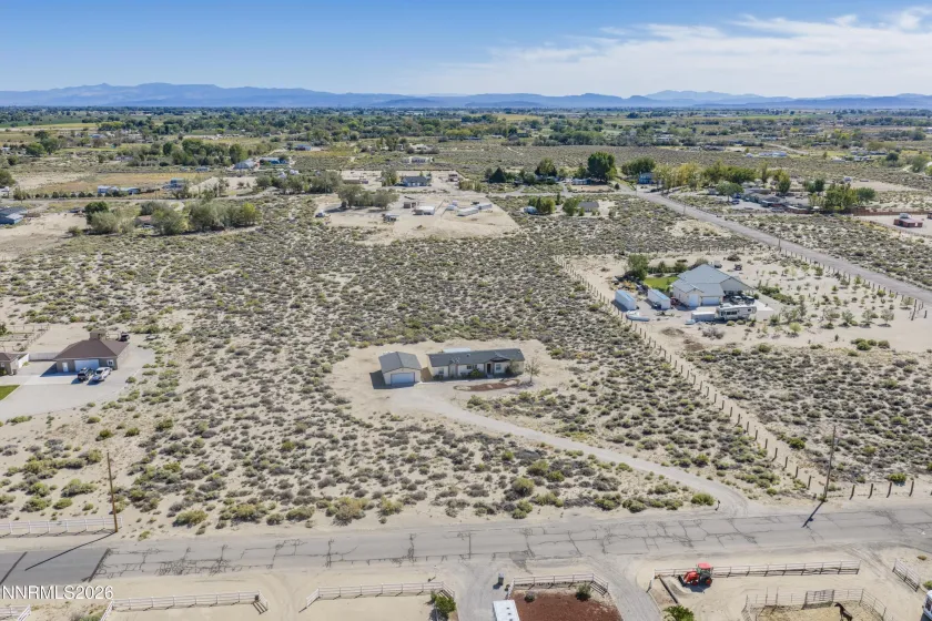 4301 Horseshoe, Fallon, Nevada 89406, 3 Bedrooms Bedrooms, ,2 BathroomsBathrooms,Residential,Residential,Horseshoe,0,260011913