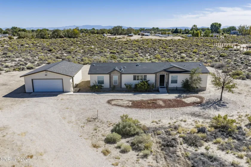 4301 Horseshoe, Fallon, Nevada 89406, 3 Bedrooms Bedrooms, ,2 BathroomsBathrooms,Residential,Residential,Horseshoe,0,260011913
