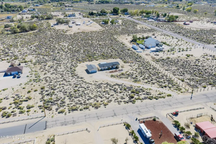 4301 Horseshoe, Fallon, Nevada 89406, 3 Bedrooms Bedrooms, ,2 BathroomsBathrooms,Residential,Residential,Horseshoe,0,260011913