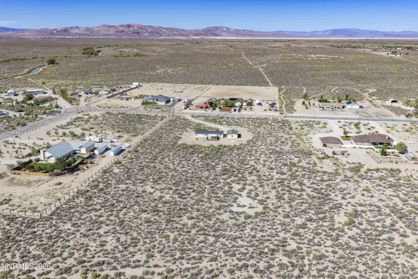 4301 Horseshoe, Fallon, Nevada 89406, 3 Bedrooms Bedrooms, ,2 BathroomsBathrooms,Residential,Residential,Horseshoe,0,260011913
