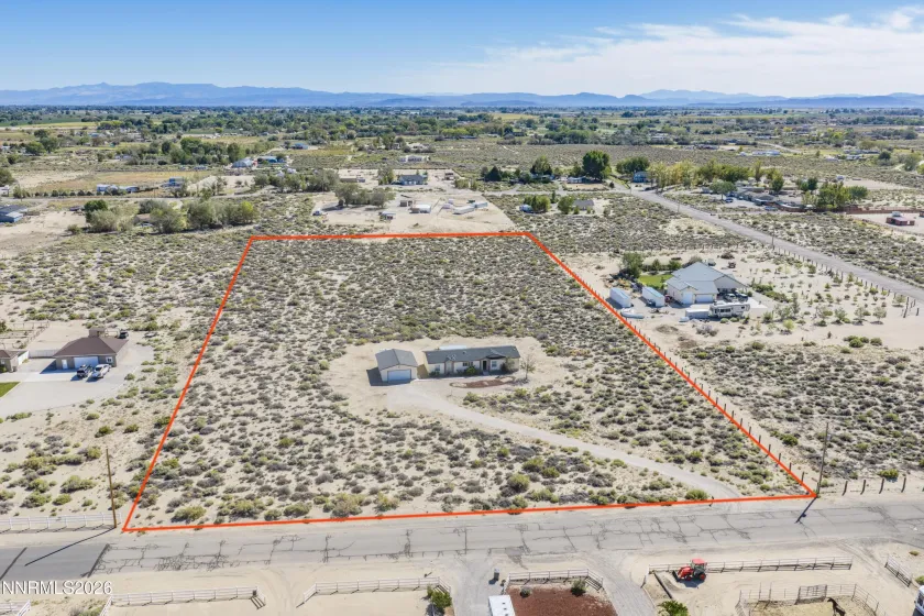 4301 Horseshoe, Fallon, Nevada 89406, 3 Bedrooms Bedrooms, ,2 BathroomsBathrooms,Residential,Residential,Horseshoe,0,260011913