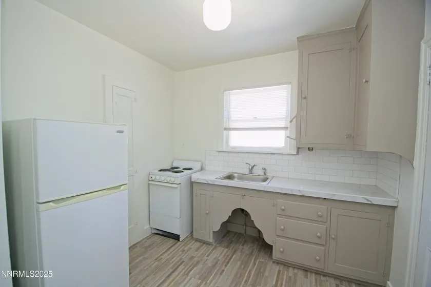 60 1/2 Boyd, Reno, Nevada 89503, 1 Bedroom Bedrooms, ,1 BathroomBathrooms,Residential Lease,Manufactured,Boyd,0,260011922