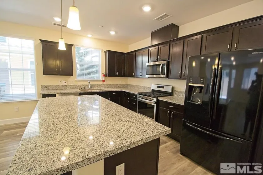 1845 Dark Horse, Reno, Nevada 89521, 3 Bedrooms Bedrooms, ,3 BathroomsBathrooms,Residential Lease,Manufactured,Dark Horse,0,260011925