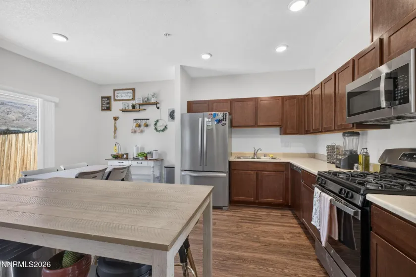 237 Goss, Dayton, Nevada 89403, 3 Bedrooms Bedrooms, ,3 BathroomsBathrooms,Residential,Residential,Goss,0,260011930