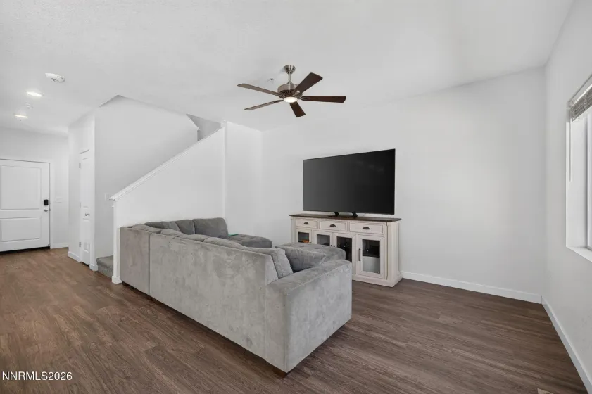 237 Goss, Dayton, Nevada 89403, 3 Bedrooms Bedrooms, ,3 BathroomsBathrooms,Residential,Residential,Goss,0,260011930