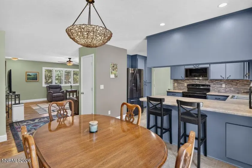 2291 Empire, Reno, Nevada 89521, 3 Bedrooms Bedrooms, ,2 BathroomsBathrooms,Residential,Residential,Empire,0,260011931