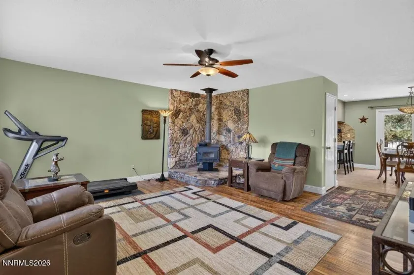 2291 Empire, Reno, Nevada 89521, 3 Bedrooms Bedrooms, ,2 BathroomsBathrooms,Residential,Residential,Empire,0,260011931