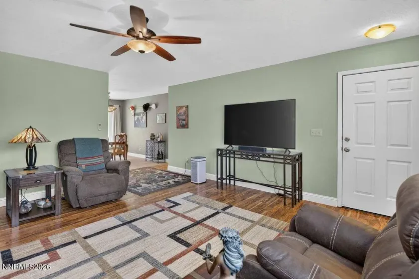 2291 Empire, Reno, Nevada 89521, 3 Bedrooms Bedrooms, ,2 BathroomsBathrooms,Residential,Residential,Empire,0,260011931