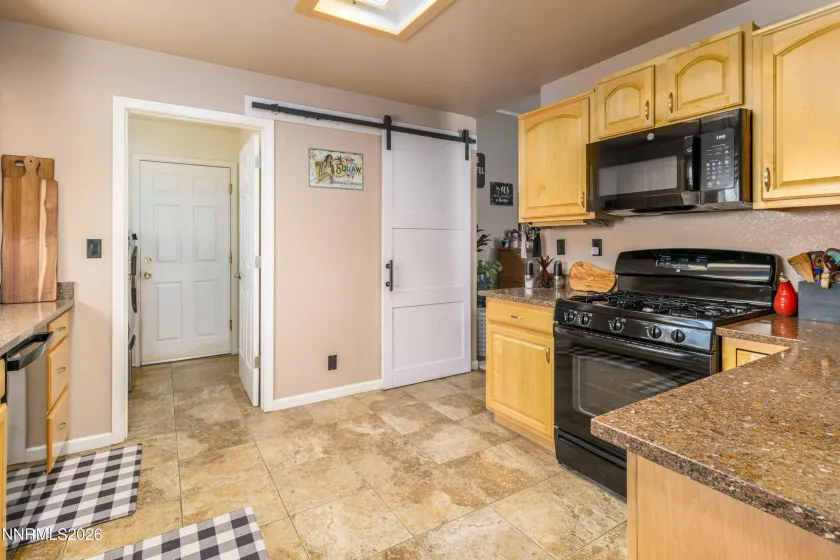 1020 Ridgeview, Carson City, Nevada 89705, 3 Bedrooms Bedrooms, ,2 BathroomsBathrooms,Residential,Residential,Ridgeview,0,260011932