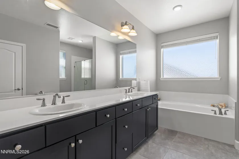 10240 Culiacan Pass, Reno, Nevada 89521, 4 Bedrooms Bedrooms, ,4 BathroomsBathrooms,Residential,Residential,Culiacan Pass,0,260011933
