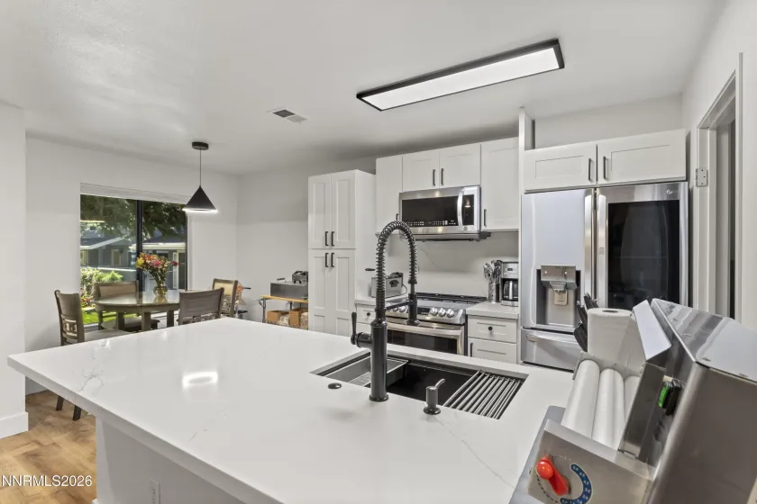 3230 Wedekind, Sparks, Nevada 89431, 2 Bedrooms Bedrooms, ,2 BathroomsBathrooms,Residential,Residential,Wedekind,0,260011952