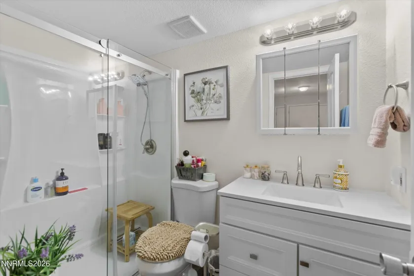 3890 Leonesio, Reno, Nevada 89512, 2 Bedrooms Bedrooms, ,1 BathroomBathrooms,Residential,Residential,Leonesio,0,260005083