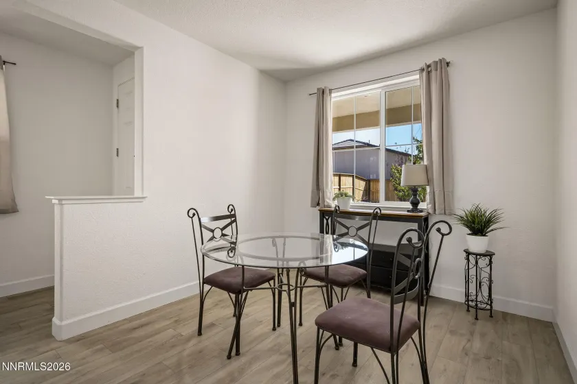 6182 Farm House, Sparks, Nevada 89436, 3 Bedrooms Bedrooms, ,2 BathroomsBathrooms,Residential,Residential,Farm House,0,260011937