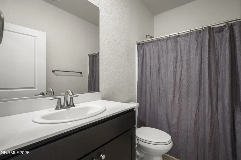 6182 Farm House, Sparks, Nevada 89436, 3 Bedrooms Bedrooms, ,2 BathroomsBathrooms,Residential,Residential,Farm House,0,260011937