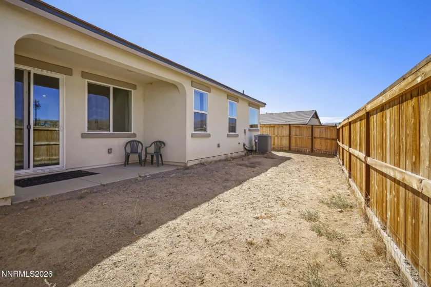 6182 Farm House, Sparks, Nevada 89436, 3 Bedrooms Bedrooms, ,2 BathroomsBathrooms,Residential,Residential,Farm House,0,260011937