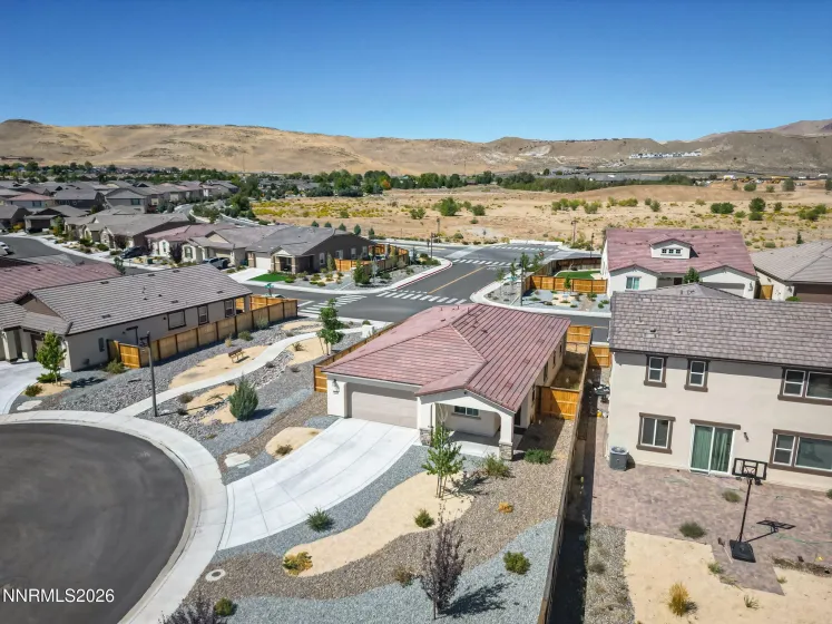6182 Farm House, Sparks, Nevada 89436, 3 Bedrooms Bedrooms, ,2 BathroomsBathrooms,Residential,Residential,Farm House,0,260011937