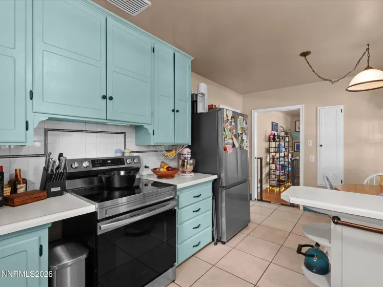 341 Arroyo, Reno, Nevada 89509, 4 Bedrooms Bedrooms, ,4 BathroomsBathrooms,Residential Income,Residential,Arroyo,0,260011940