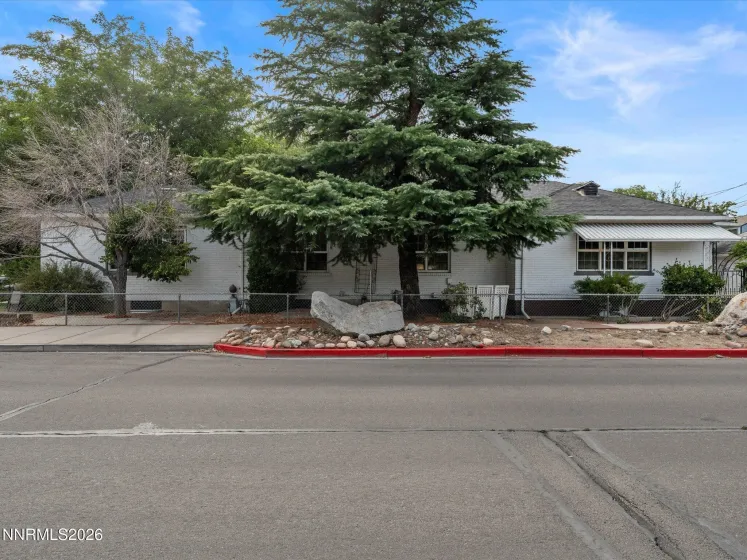 341 Arroyo, Reno, Nevada 89509, 4 Bedrooms Bedrooms, ,4 BathroomsBathrooms,Residential Income,Residential,Arroyo,0,260011940