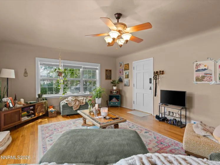 341 Arroyo, Reno, Nevada 89509, 4 Bedrooms Bedrooms, ,4 BathroomsBathrooms,Residential Income,Residential,Arroyo,0,260011940