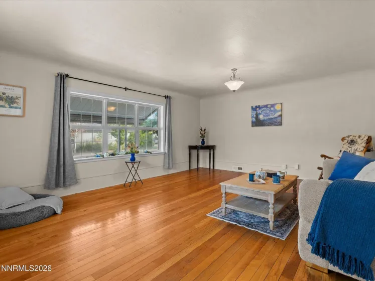 341 Arroyo, Reno, Nevada 89509, 4 Bedrooms Bedrooms, ,4 BathroomsBathrooms,Residential Income,Residential,Arroyo,0,260011940