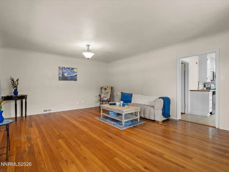 341 Arroyo, Reno, Nevada 89509, 4 Bedrooms Bedrooms, ,4 BathroomsBathrooms,Residential Income,Residential,Arroyo,0,260011940