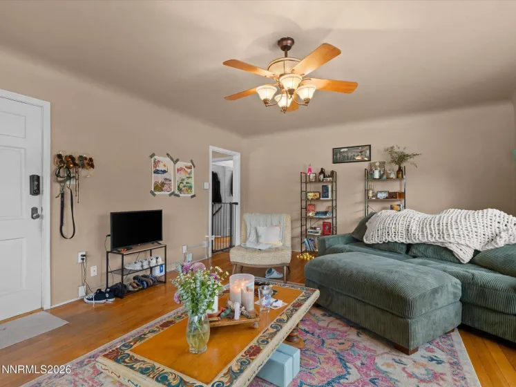 341 Arroyo, Reno, Nevada 89509, 4 Bedrooms Bedrooms, ,4 BathroomsBathrooms,Residential Income,Residential,Arroyo,0,260011940