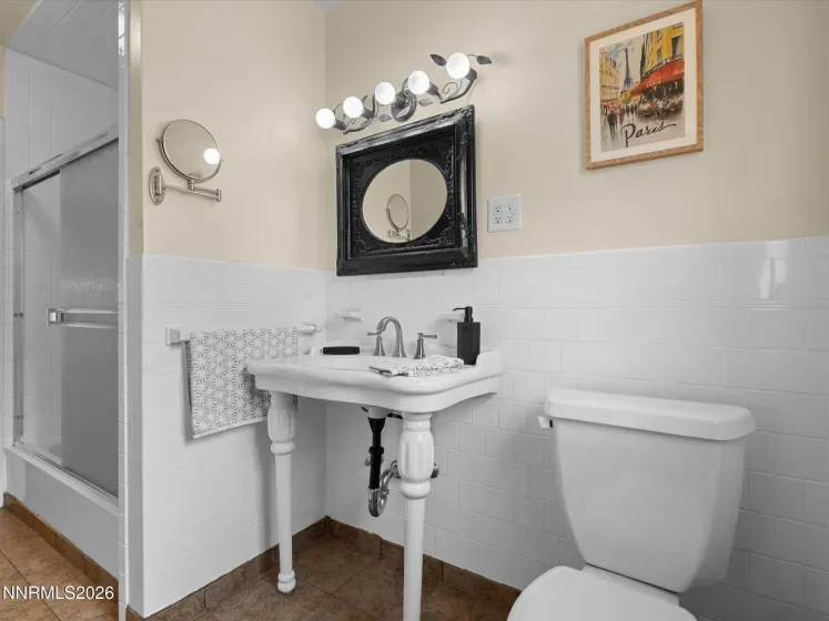 341 Arroyo, Reno, Nevada 89509, 4 Bedrooms Bedrooms, ,4 BathroomsBathrooms,Residential Income,Residential,Arroyo,0,260011940