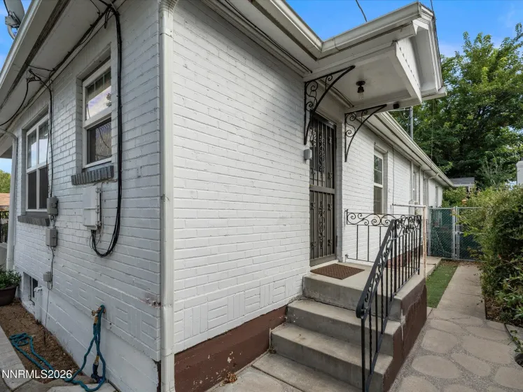 341 Arroyo, Reno, Nevada 89509, 4 Bedrooms Bedrooms, ,4 BathroomsBathrooms,Residential Income,Residential,Arroyo,0,260011940