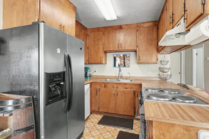 1698 Moody, Fallon, Nevada 89406, 3 Bedrooms Bedrooms, ,2 BathroomsBathrooms,Residential,Residential,Moody,0,260011948
