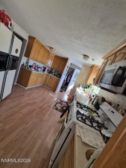 350 Vine, Fernley, Nevada 89408, 3 Bedrooms Bedrooms, ,2 BathroomsBathrooms,Residential,Residential,Vine,0,260011950