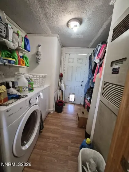 350 Vine, Fernley, Nevada 89408, 3 Bedrooms Bedrooms, ,2 BathroomsBathrooms,Residential,Residential,Vine,0,260011950