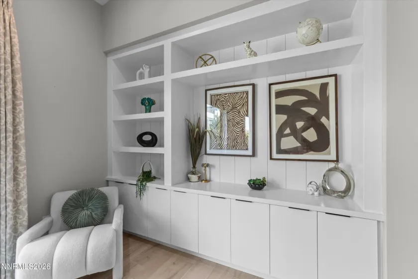 Primary suite