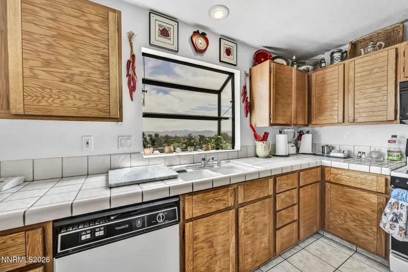 1790 Quail Run, Reno, Nevada 89523, 4 Bedrooms Bedrooms, ,3 BathroomsBathrooms,Residential,Residential,Quail Run,0,260011960