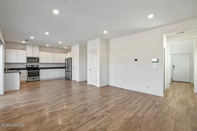 8879 Gazing Star, Reno, Nevada 89506, 3 Bedrooms Bedrooms, ,3 BathroomsBathrooms,Residential,Residential,Gazing Star,0,260011964