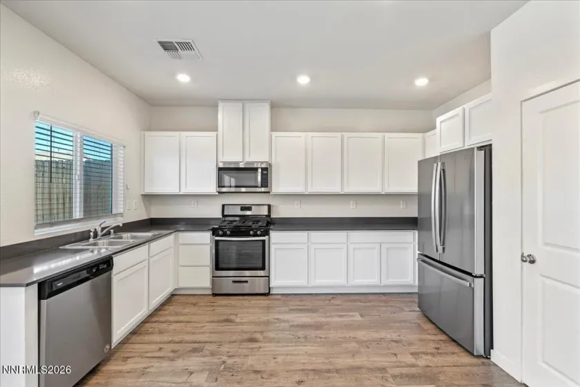 8879 Gazing Star, Reno, Nevada 89506, 3 Bedrooms Bedrooms, ,3 BathroomsBathrooms,Residential,Residential,Gazing Star,0,260011964