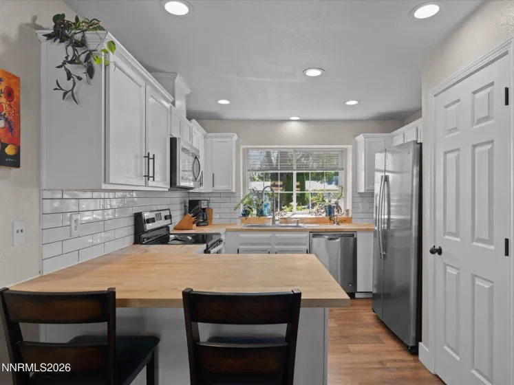 162 Gardengate, Carson City, Nevada 89706, 3 Bedrooms Bedrooms, ,2 BathroomsBathrooms,Residential,Residential,Gardengate,0,260011965