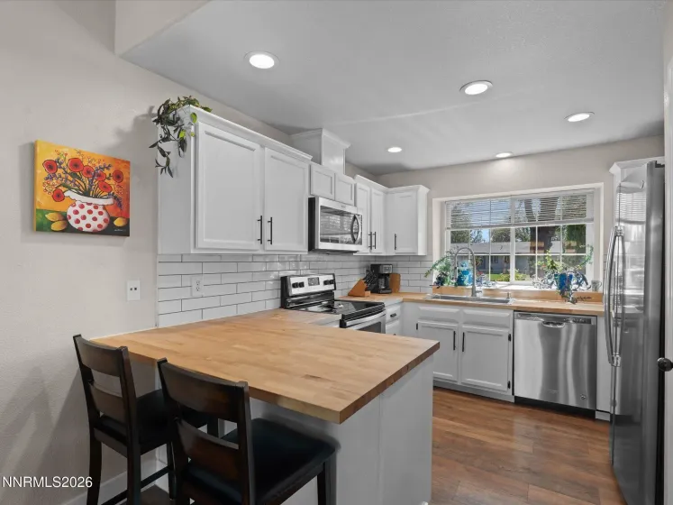 162 Gardengate, Carson City, Nevada 89706, 3 Bedrooms Bedrooms, ,2 BathroomsBathrooms,Residential,Residential,Gardengate,0,260011965
