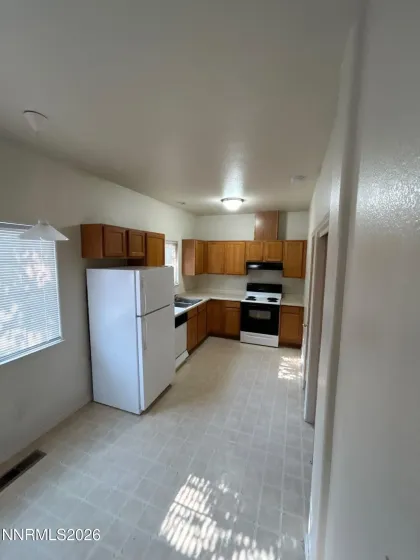 711 19th, Sparks, Nevada 89431, 2 Bedrooms Bedrooms, ,1 BathroomBathrooms,Residential Lease,Manufactured,19th,0,260011967