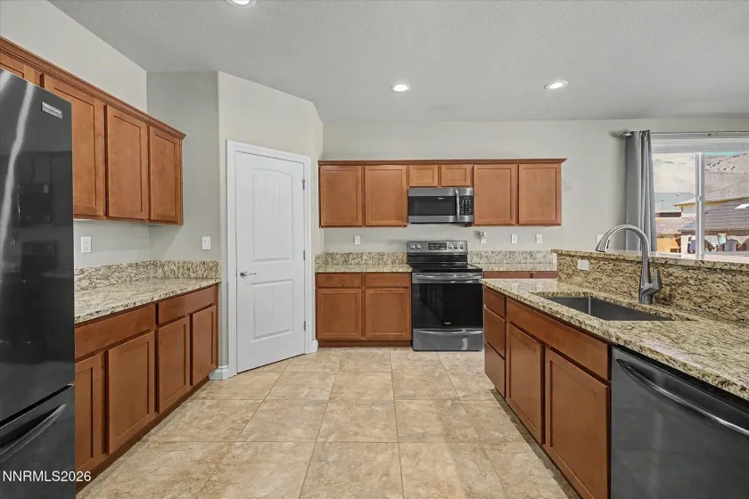 18639 Haskell Peak, Reno, Nevada 89508, 4 Bedrooms Bedrooms, ,2 BathroomsBathrooms,Residential,Residential,Haskell Peak,0,260011968