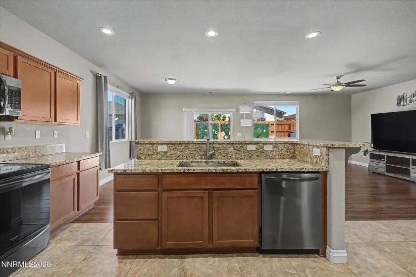 18639 Haskell Peak, Reno, Nevada 89508, 4 Bedrooms Bedrooms, ,2 BathroomsBathrooms,Residential,Residential,Haskell Peak,0,260011968