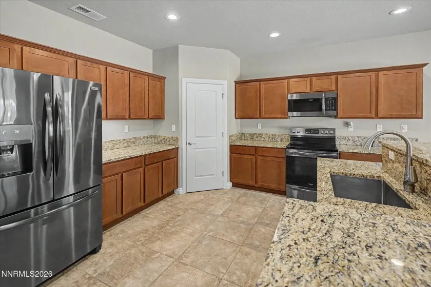 18639 Haskell Peak, Reno, Nevada 89508, 4 Bedrooms Bedrooms, ,2 BathroomsBathrooms,Residential,Residential,Haskell Peak,0,260011968