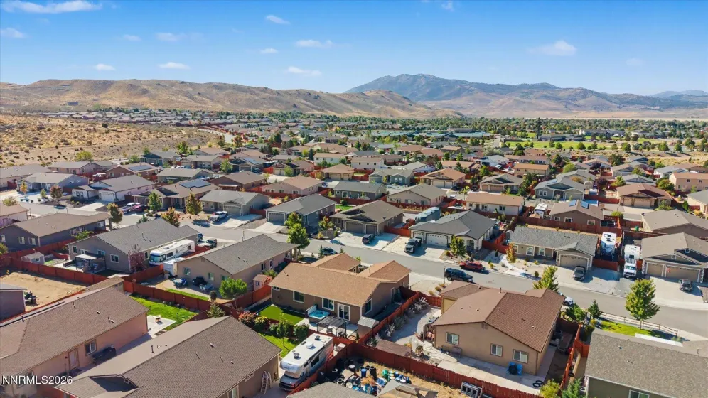 18639 Haskell Peak, Reno, Nevada 89508, 4 Bedrooms Bedrooms, ,2 BathroomsBathrooms,Residential,Residential,Haskell Peak,0,260011968
