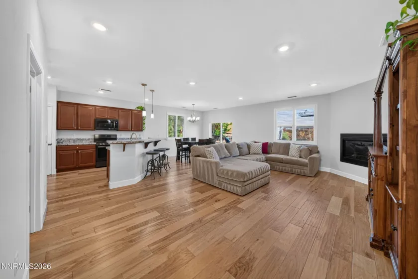 492 Beckwourth, Reno, Nevada 89506, 3 Bedrooms Bedrooms, ,2 BathroomsBathrooms,Residential,Residential,Beckwourth,0,260011969
