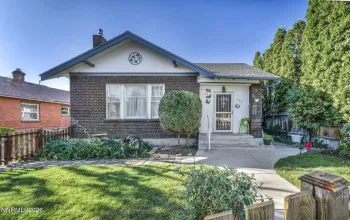 Single-Family house on E. Taylor St.